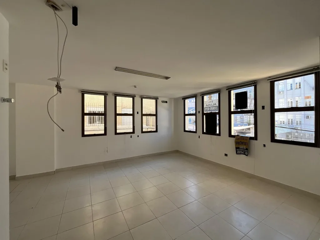 Sala comercial em Centro, Santa Maria, foto 1