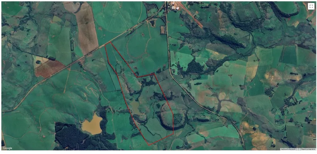 Sítio em Zona Rural, Maçambará