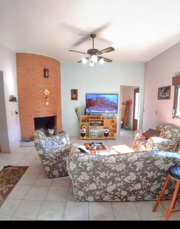 Casa em Nossa Senhora do Perpétuo Socorro, Santa Maria, foto 2