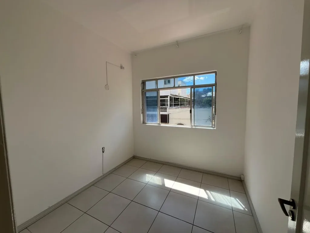 Sala comercial em Bonfim, Santa Maria, foto 1