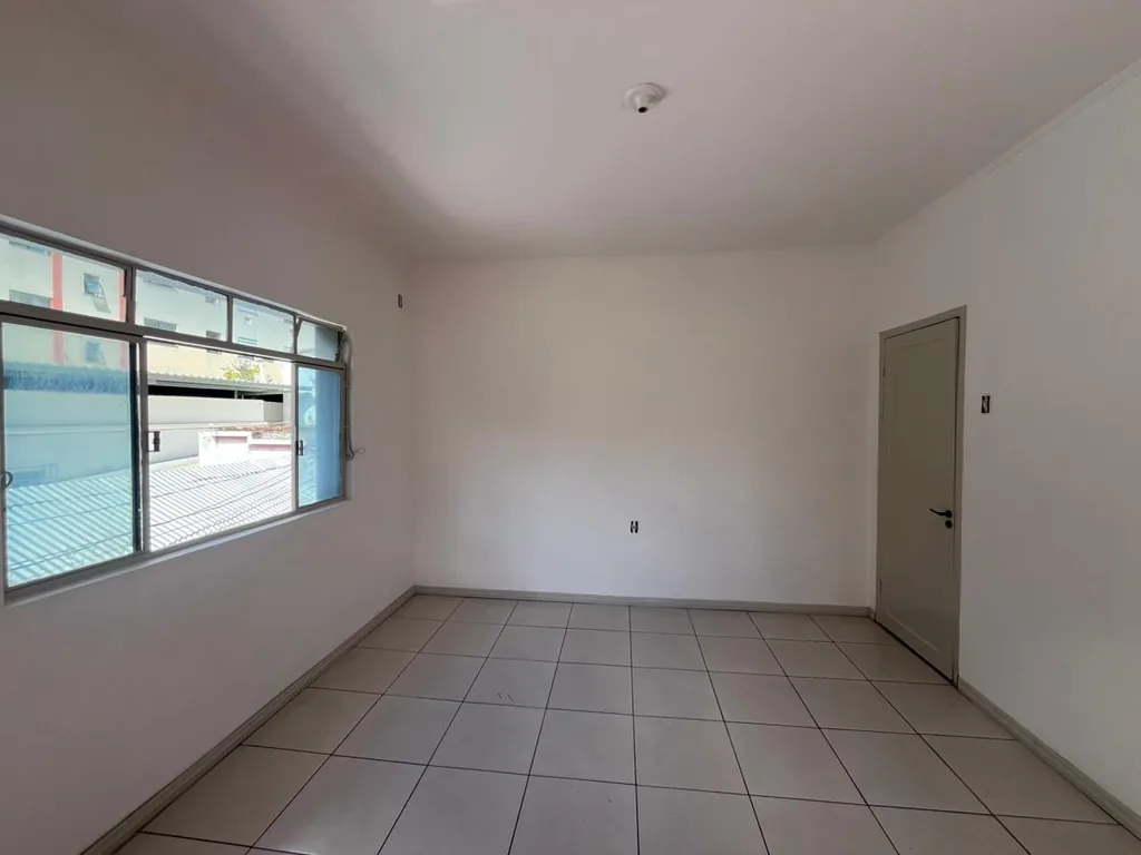 Sala comercial em Bonfim, Santa Maria, foto 2