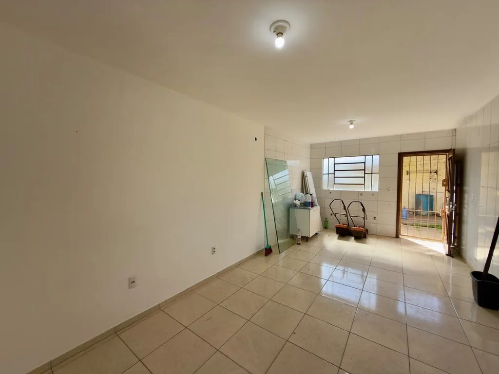 Casa em Diácono João Luiz Pozzobon, Santa Maria, foto 3