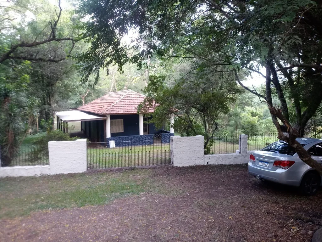 Sítio em Parque Serrano I, Itaara