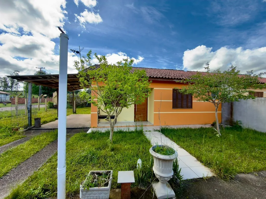 Casa em Diácono João Luiz Pozzobon, Santa Maria
