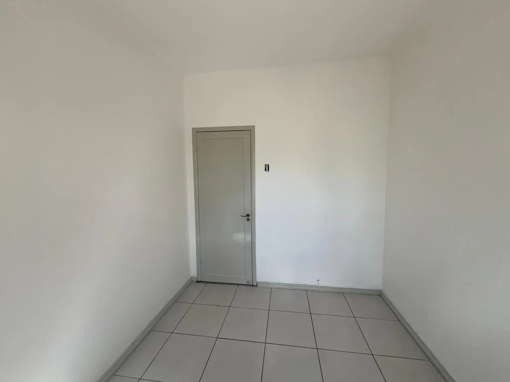 Sala comercial em Bonfim, Santa Maria, foto 2